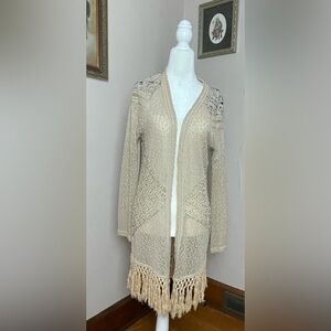 Long sleeve kimono/cardigan. Looks so cute with jean shorts!!!